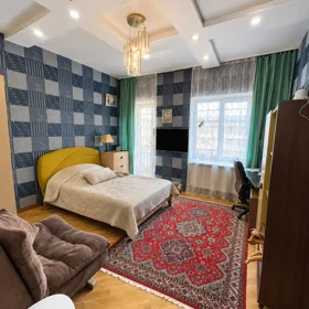 In Baku 160.0 m² apartment is for sale - Image 7