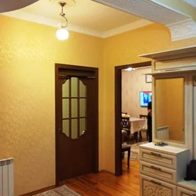 In Baku 100.0 m² apartment is for rent - Image 2