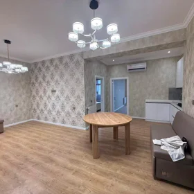 In Baku 100.0 m² apartment is for sale - Image 3
