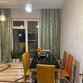 In Baku 90.0 m² apartment is for rent - Image 6