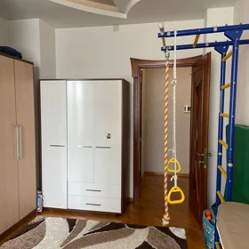 In Baku 90.0 m² apartment is for rent - Image 9