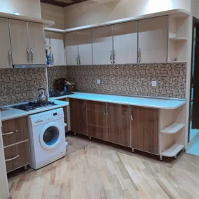 In Baku 75.0 m² apartment is for rent - Image 9