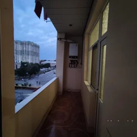 In Baku 147.0 m² apartment is for rent - Image 3