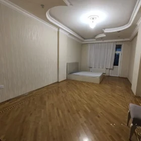 In Baku 147.0 m² apartment is for rent - Image 7