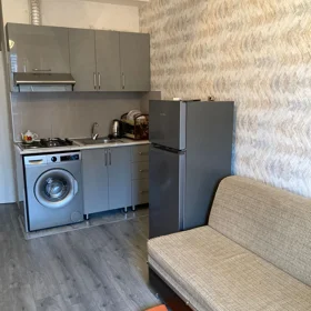 In Baku 65.0 m² apartment is for rent - Image 2