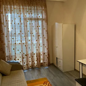 In Baku 65.0 m² apartment is for rent - Image 3
