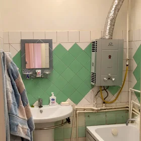 In Baku 75.0 m² apartment is for sale - Image 6