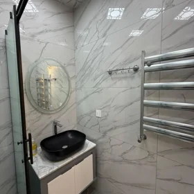 In Baku 70.0 m² apartment is for rent - Image 8