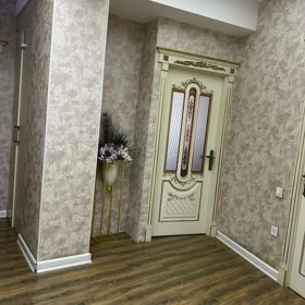 In Baku 120.0 m² apartment is for rent - Image 9