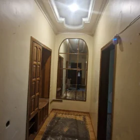 In Baku 150.0 m² apartment is for sale - Image 3