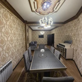 In Baku 130.0 m² apartment is for rent - Image 3