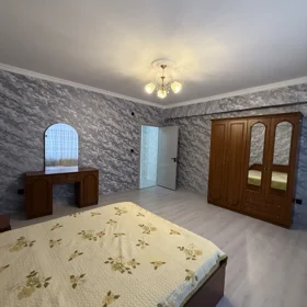 In Khirdalan 102.0 m² apartment is for rent - Image 5