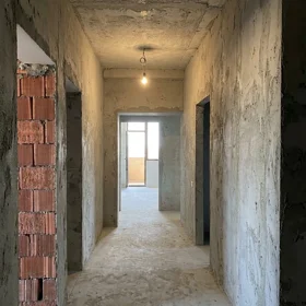 In Baku 184.0 m² apartment is for sale - Image 4
