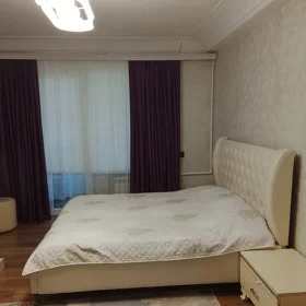 In Baku 65.0 m² apartment is for sale - Image 2