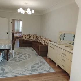 In Baku 65.0 m² apartment is for sale - Image 3