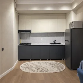In Baku 60.0 m² apartment is for rent - Image 4