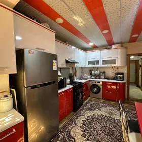In Baku 55.0 m² apartment is for sale - Image 9