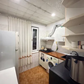 In Baku 65.0 m² apartment is for sale - Image 7