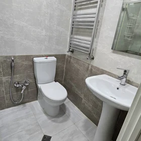 In Khirdalan 70.0 m² apartment is for rent - Image 4