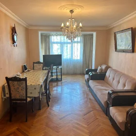 In Baku 73.0 m² apartment is for sale - Image 3