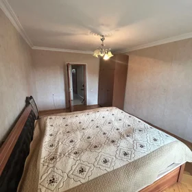 In Baku 73.0 m² apartment is for sale - Image 5