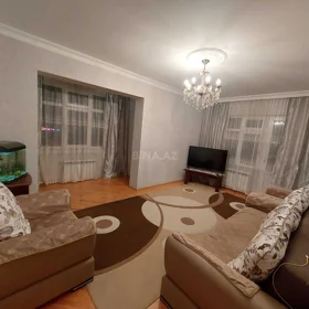 In Baku 100.0 m² apartment is for sale - Image 3