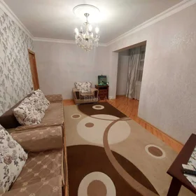 In Baku 100.0 m² apartment is for sale - Image 4