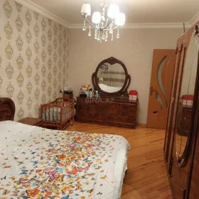 In Baku 100.0 m² apartment is for sale - Image 8