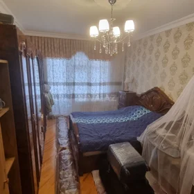 In Baku 100.0 m² apartment is for sale - Image 9