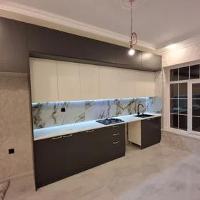 In nan 185.0 m² house with 5.0 rooms is for sale - Image 10