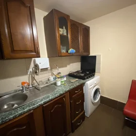 In Baku 1000.0 m² house with 3.0 rooms is for sale - Image 3