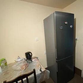 In Baku 1000.0 m² house with 3.0 rooms is for sale - Image 4