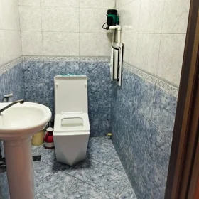 In Khirdalan 70.0 m² apartment is for sale - Image 8