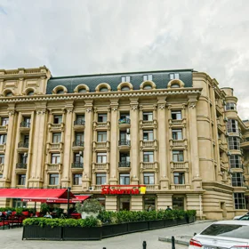 In Səbail rayonu 100.0 m² apartment is for sale - Image 4