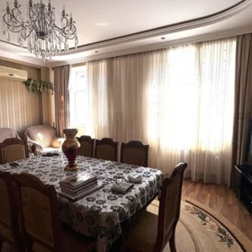 In Səbail rayonu 100.0 m² apartment is for sale - Image 9