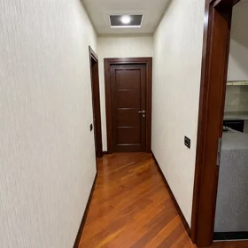 In Baku 136.0 m² apartment is for sale - Image 2