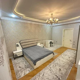 In Baku 90.0 m² apartment is for rent - Image 4