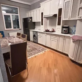 In Baku 75.0 m² apartment is for rent - Image 5