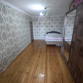 In Baku 100.0 m² apartment is for sale - Image 5