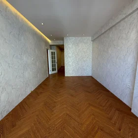 In Baku 217.0 m² apartment is for sale - Image 7