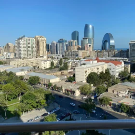 In Baku 94.0 m² apartment is for rent - Image 2