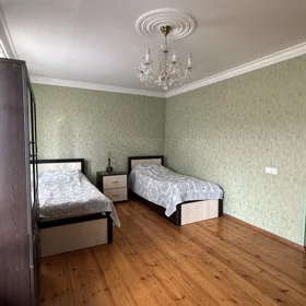 In Khirdalan 100.0 m² apartment is for sale - Image 3