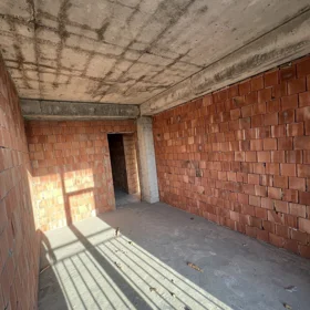In Baku 121.0 m² apartment is for sale - Image 7