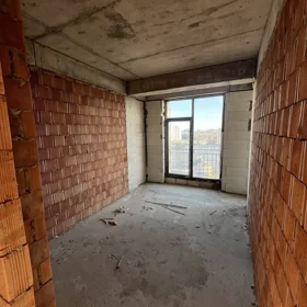In Baku 121.0 m² apartment is for sale - Image 8