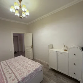 In Baku 60.0 m² apartment is for rent - Image 8