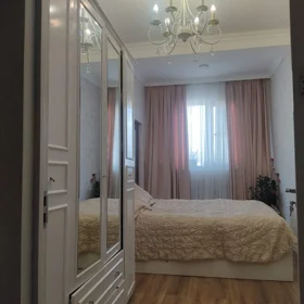 In Baku 75.0 m² apartment is for sale - Image 6