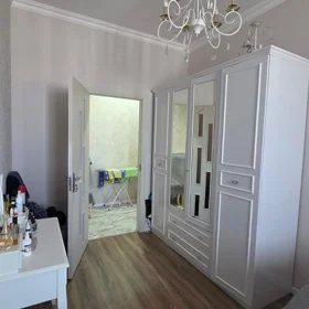 In Baku 75.0 m² apartment is for sale - Image 8