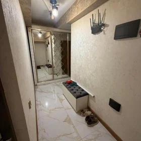 In Baku 80.0 m² apartment is for sale - Image 8