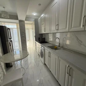 In Baku 115.0 m² apartment is for rent - Image 7