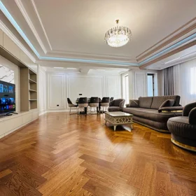 In Baku 170.0 m² apartment is for rent - Image 4